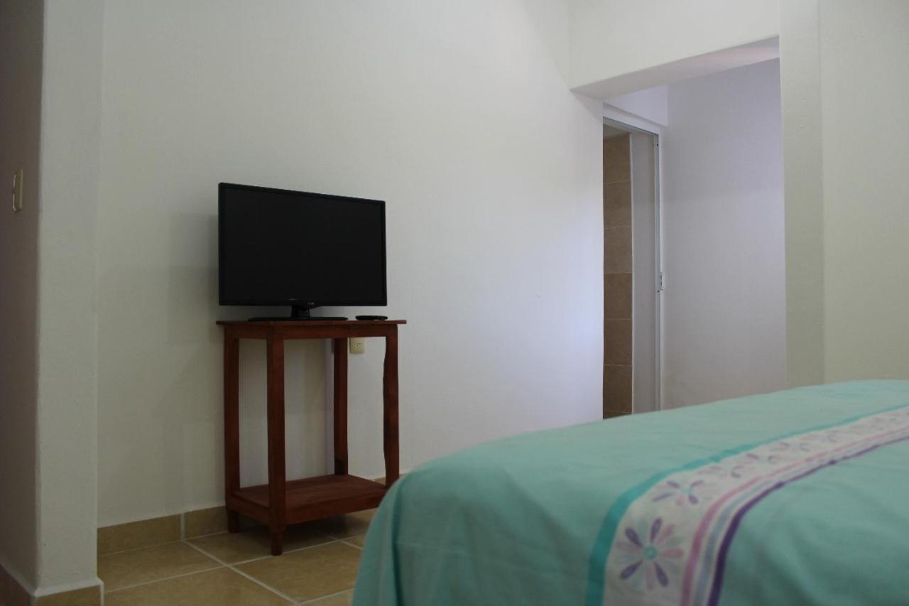 Aparthotel Sunset House Zihuatanejo Extérieur photo